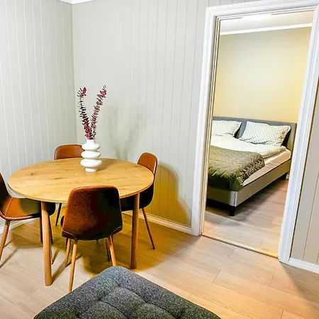 Sentral Leilighet Med Parkering Og Peis Bergen Exterior photo