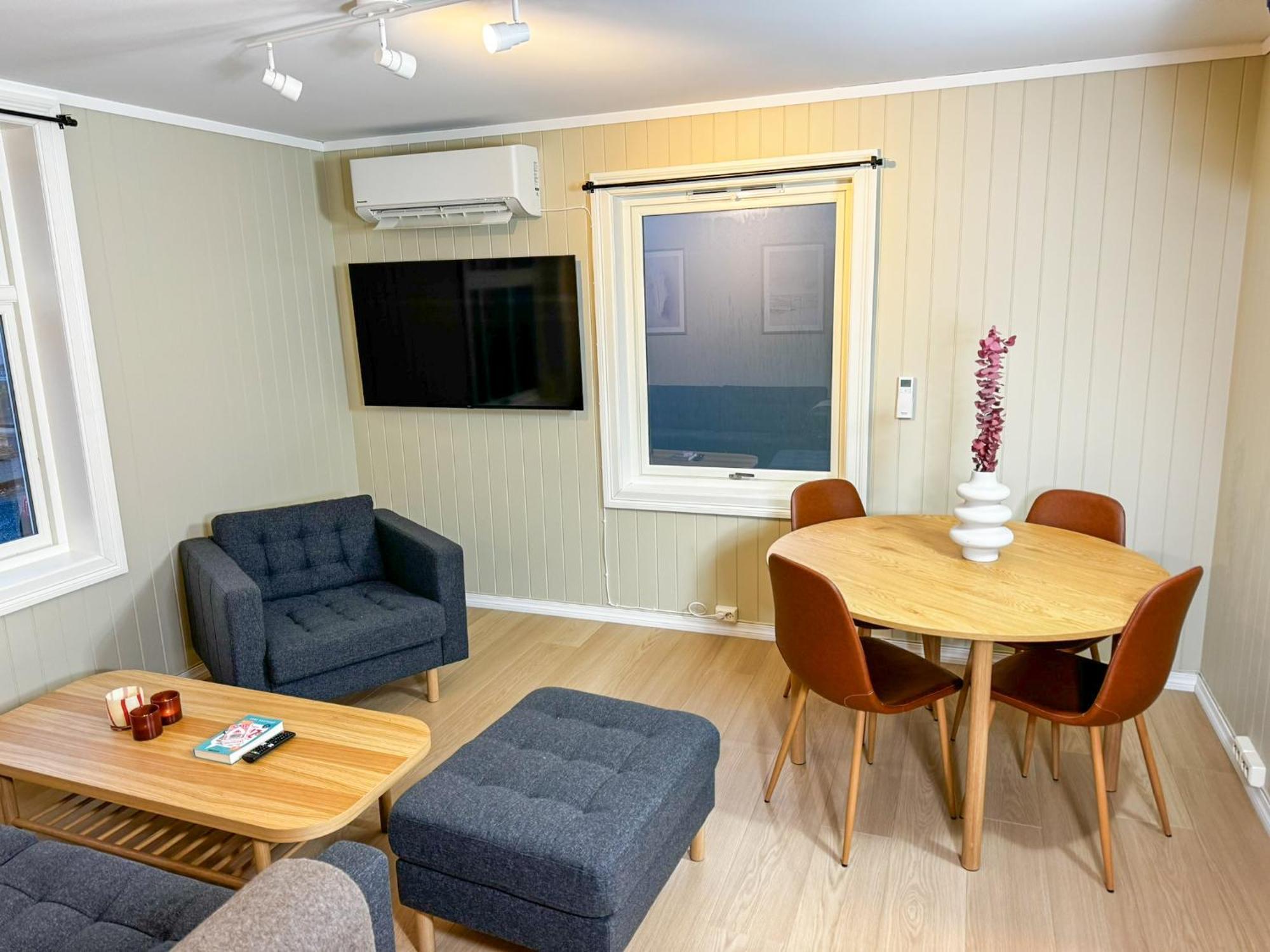 Apartamento Sentral Med Parkering Og Peis Bergen